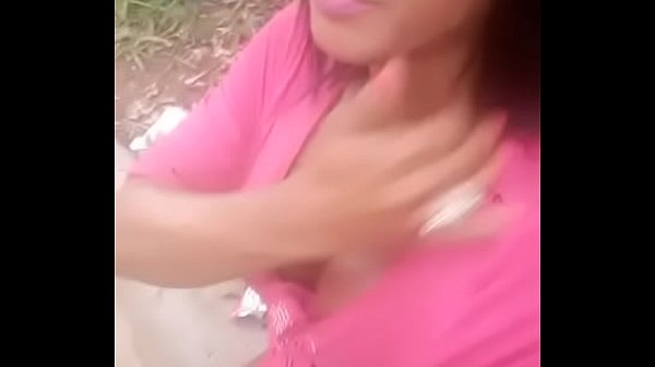 CAMILA LAGO – 23 cm –  sexy na rua DA NECA mostrando seu pau bem duro (Tel: 11 94811-6797)