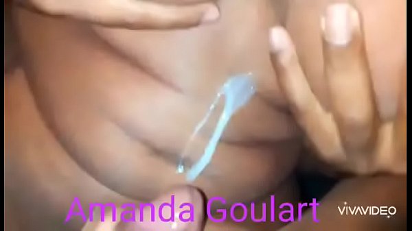 Amanda Goulart Sentou e Gozou Gostoso