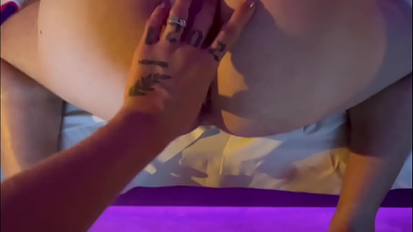 Aline Tavares dominando o submisso passivo no motel – Ele deixou sua mulher no serviço e veio ser meu escravo bem gostoso ! Fiz o puto me chupar toda, dar seu cuzinho e receber uma gozada forte na cara – Campinas (019)9.8326-3120