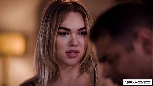 Blonde trans Emma Rose barebacks stepdad